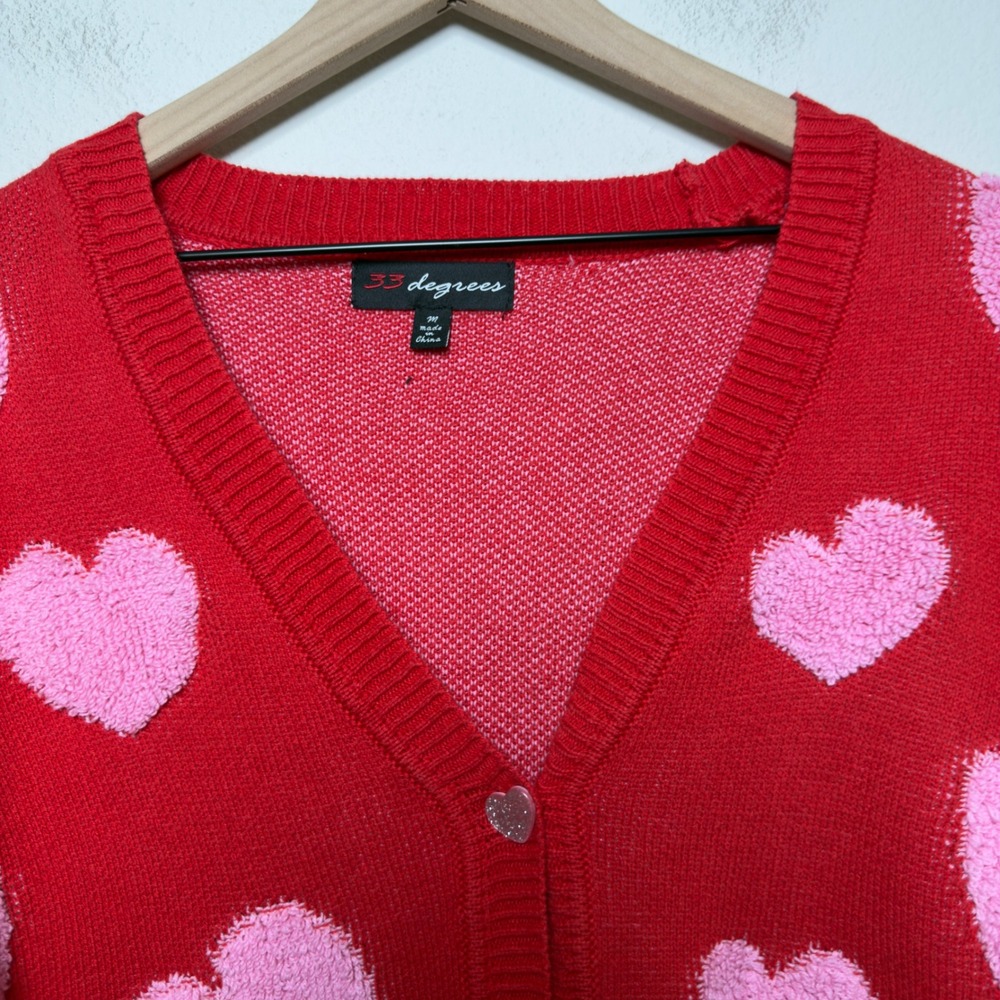 33 Degrees Women Cardigan Sweater Medium Red Pink Fuzzy‎ Heart Preppy Novelty - Picture 5 of 9